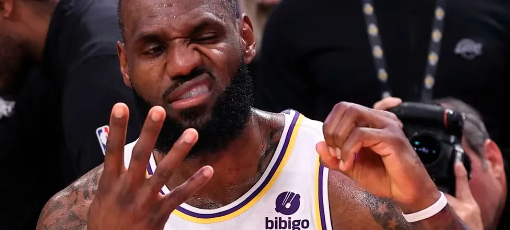 NBA divulga imagens e áudios de LeBron James em noite histórica
