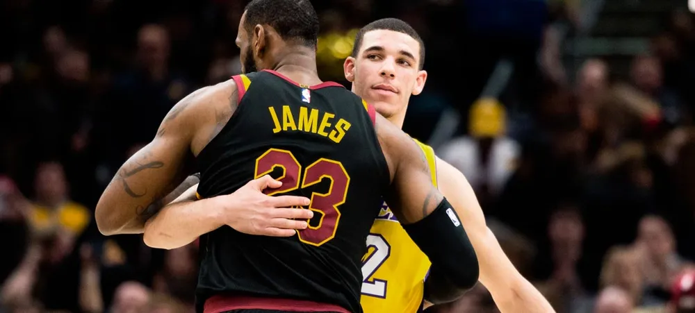 Jogadores do Lakers são alvo do Cavaliers para trocas