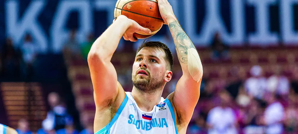 Luka Doncic faz história com triplo-duplo na Eurobasket