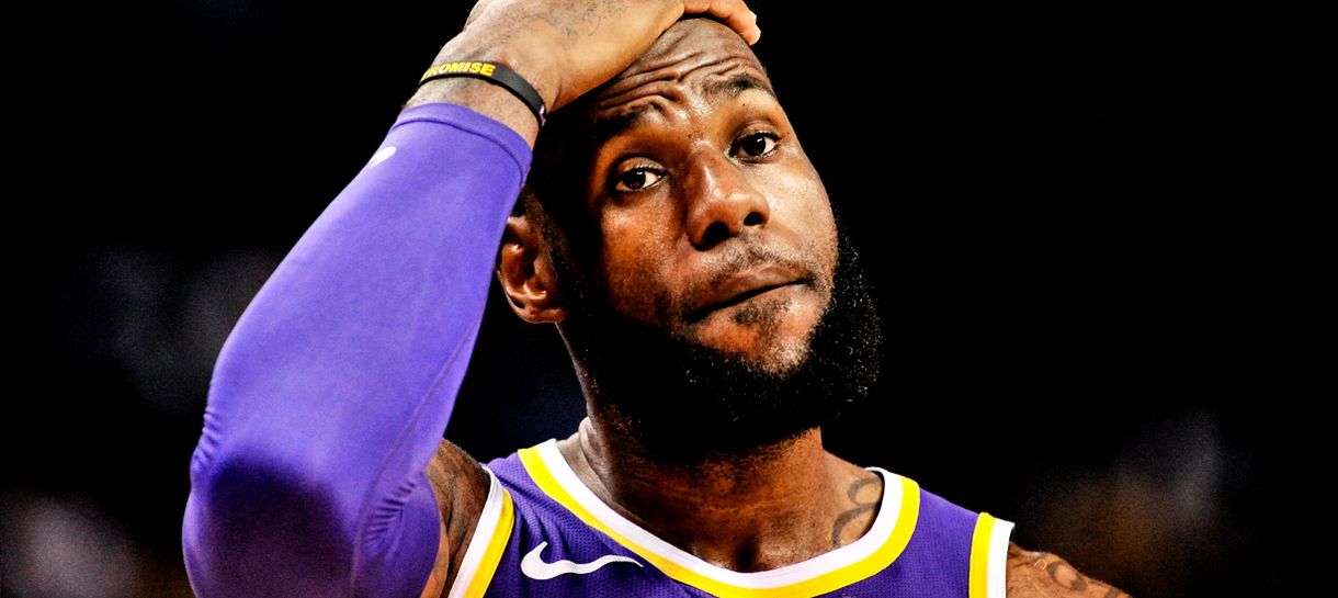 Fim da maldição! Uniforme do Lakers é banido pelo time!