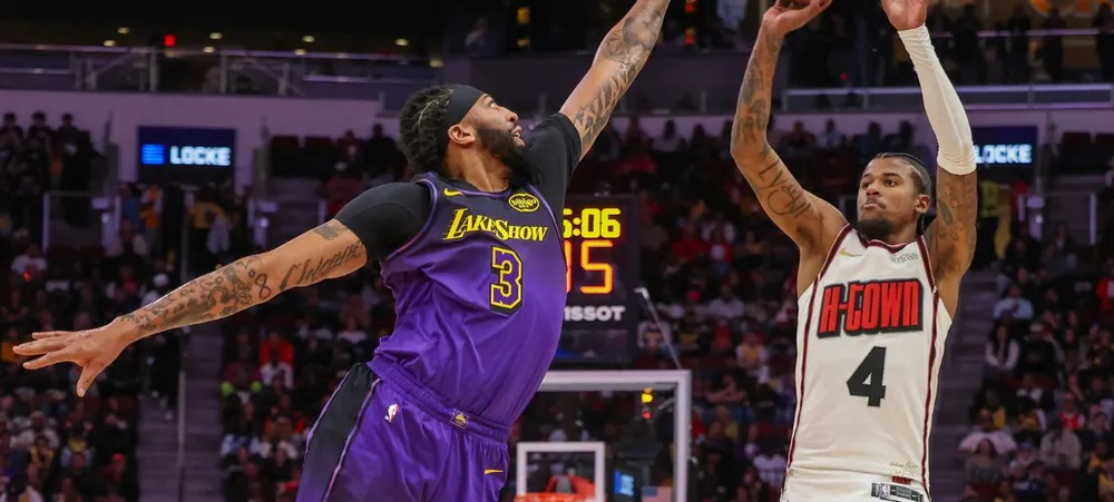 Lakers evita vexame, mas é derrotado pelo Houston Rockets