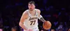 Com Doncic jogando sozinho, Lakers sofre dura derrota para o Spurs