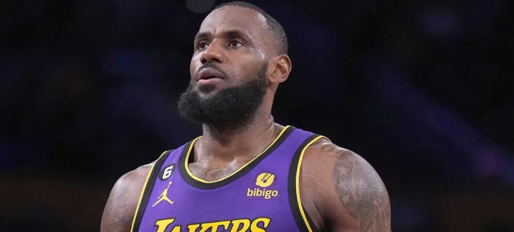 NBA: Lakers faz teste com dois jogadores para suprir ausência de LeBron James