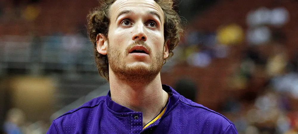 Marcelinho Huertas comenta sua passagem pelo Lakers