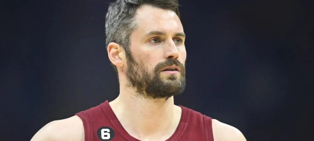 NBA: Kevin Love pode vestir a camisa do Lakers