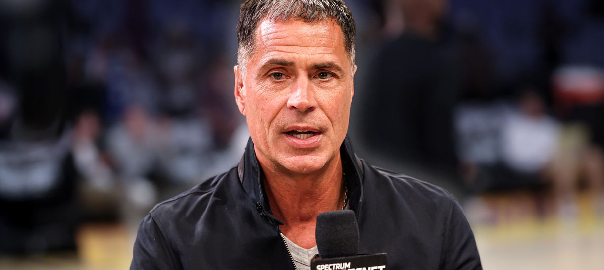 Lakers perde a chance de negociar por pivô em mercado de compras