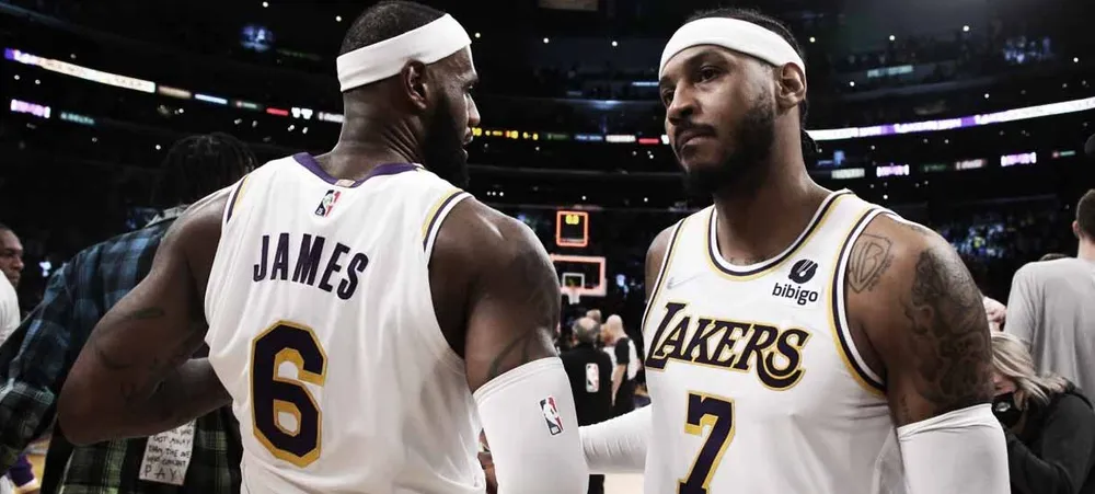 NBA: LeBron James reage a partida incrível de Carmelo Anthony
