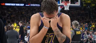 Lakers tem pior derrota da temporada, e Doncic sofre lesão preocupante