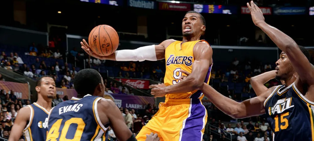 Lakers faz ótimo segundo tempo e vence o Jazz