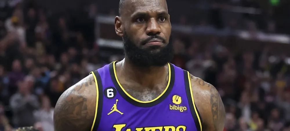 NBA: Tudo o que você precisa saber sobre uma possível cirurgia de LeBron James