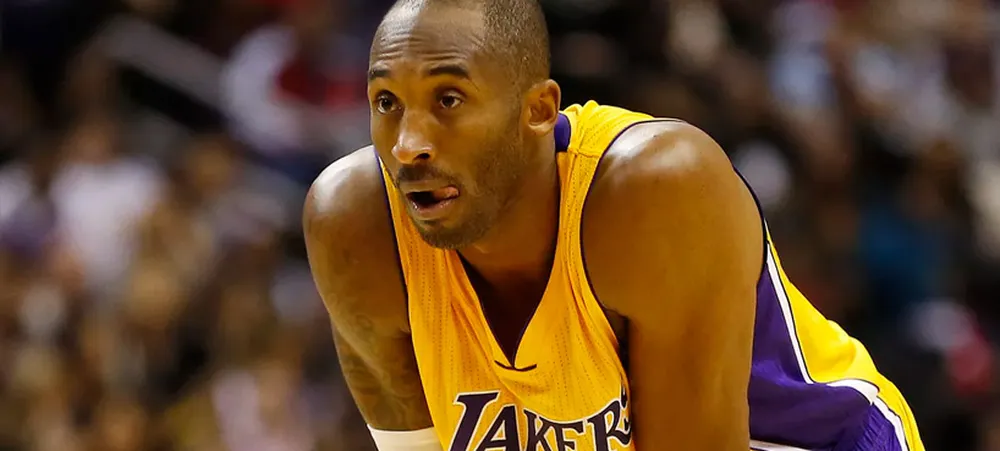 Suns vence na despedida de Kobe em Phoenix