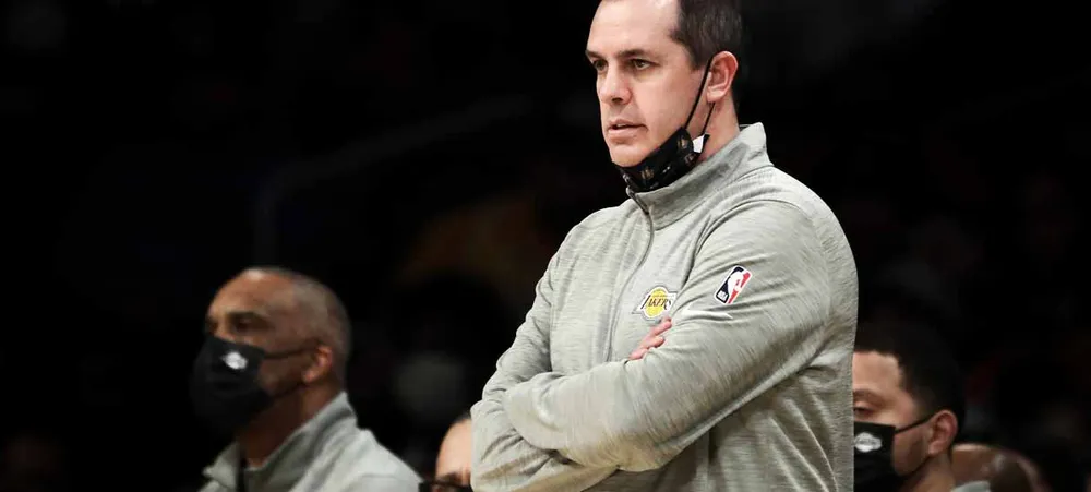 NBA: Lakers já teria um nome para substituir Frank Vogel como técnico