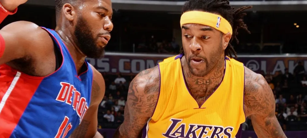 Lakers acaba com série de derrotas contra o Pistons