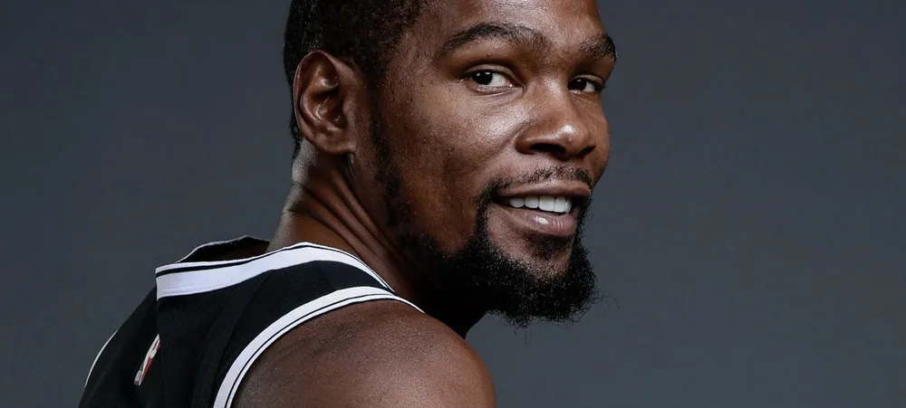 Kevin Durant comenta em post sobre rumor de troca por Chris Paul com o Lakers