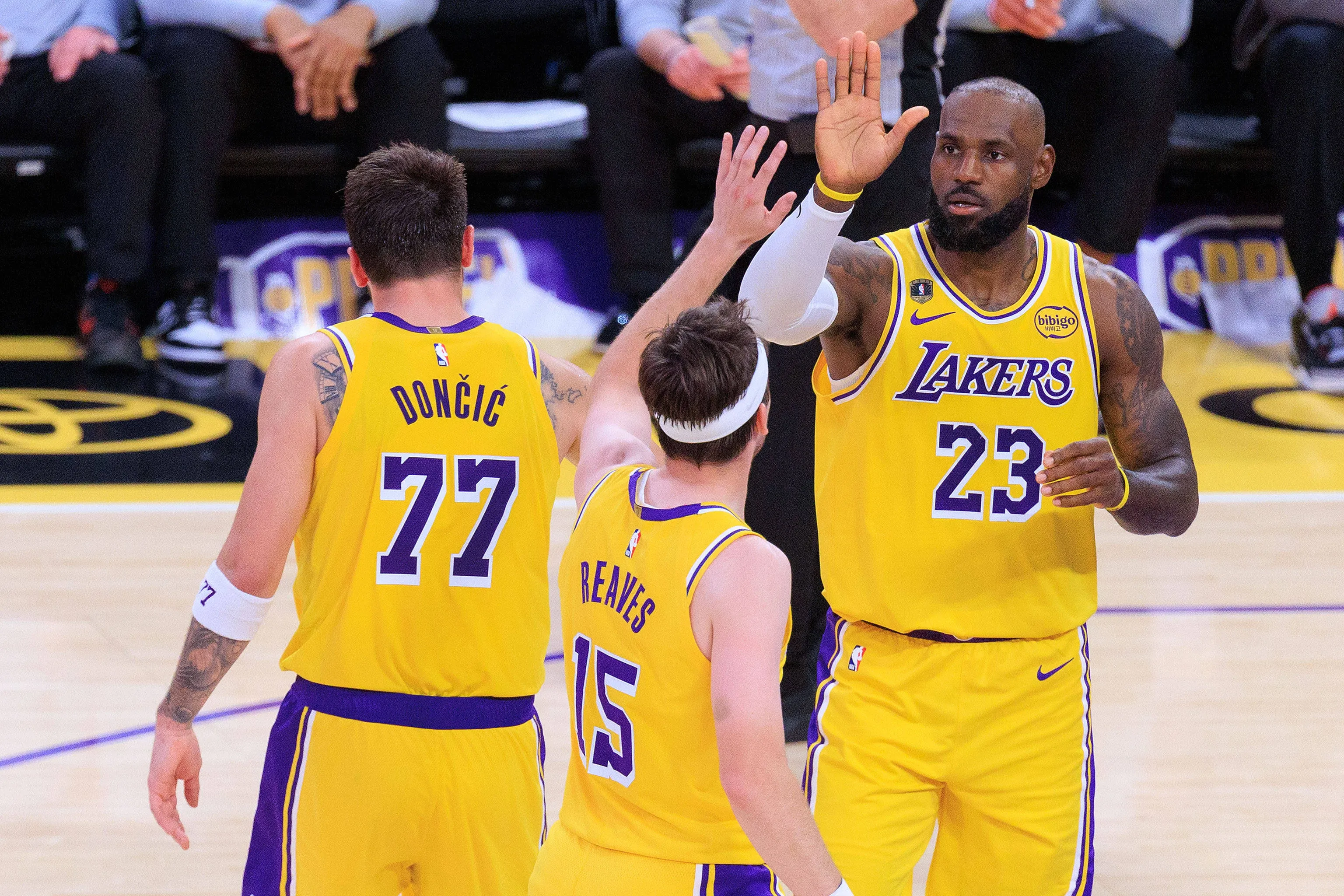 Lakers dominam Bulls, chegam a 4 seguidas e encaram Nuggets no sábado