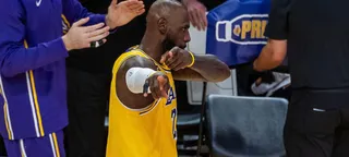 LeBron deve pedir contrato máximo para renovar com o Lakers