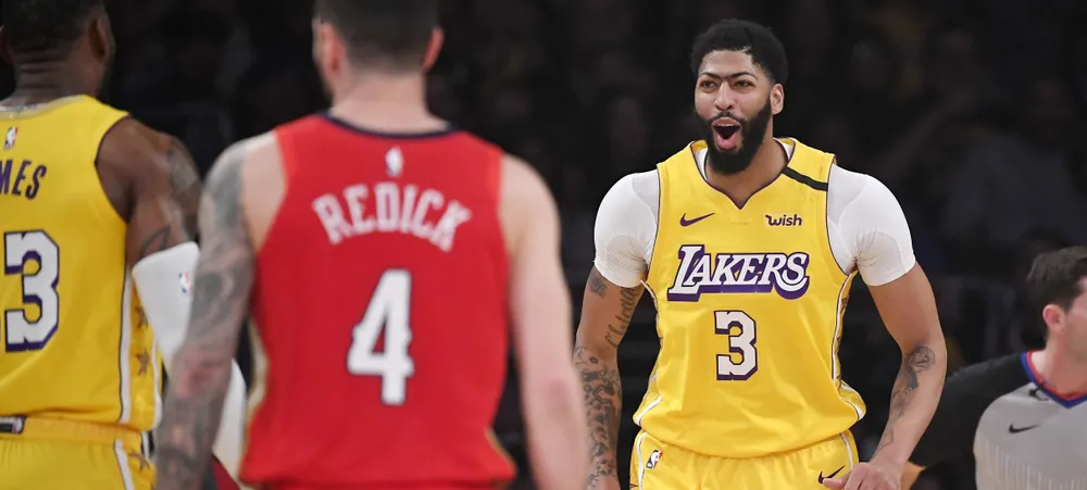 Lakers bate Pelicans e segue invicto em 2020