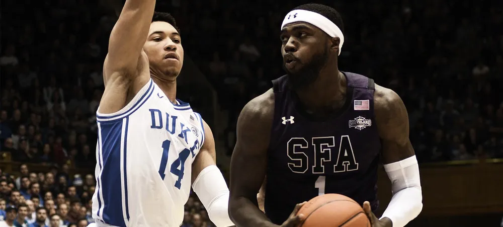 NBA: Lakers assina com armador não draftado