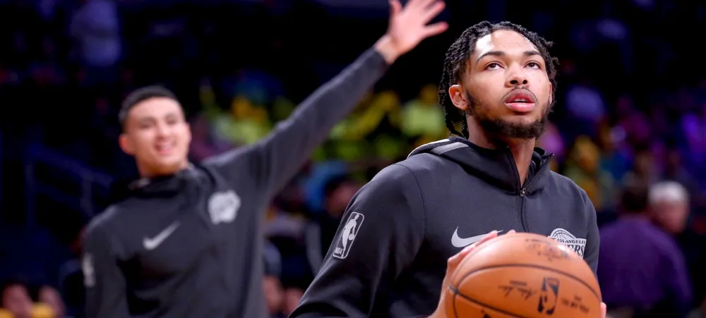 Com volta de Hart mas sem Lonzo, Lakers recebe Bucks