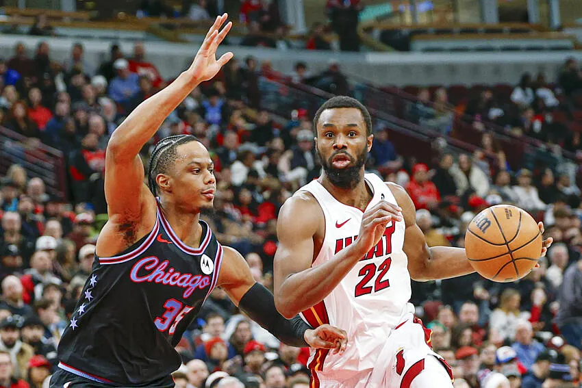 NBA: Miami Heat x Chicago Bulls