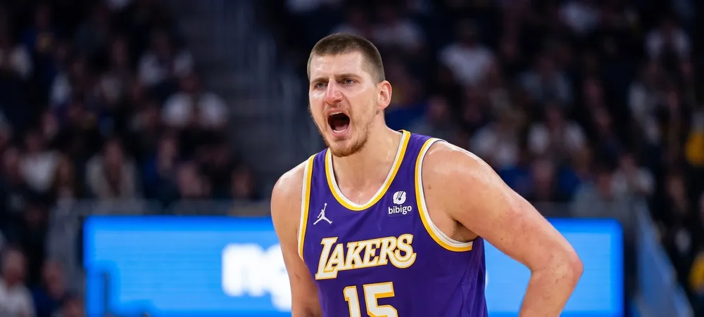 Nikola Jokic no Lakers? Front office aguarda definição da família Buss