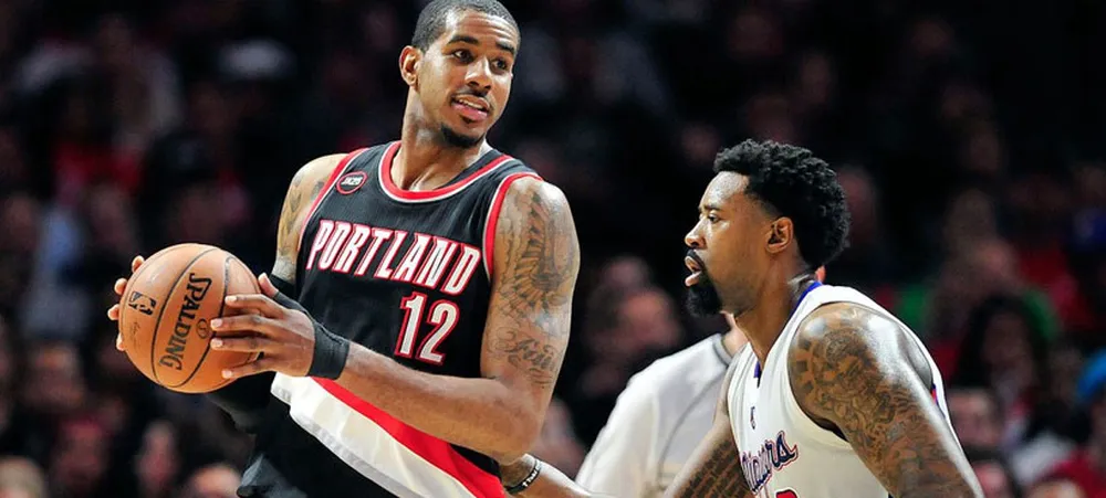 Jordan ou Aldridge? Lakers quer os dois.