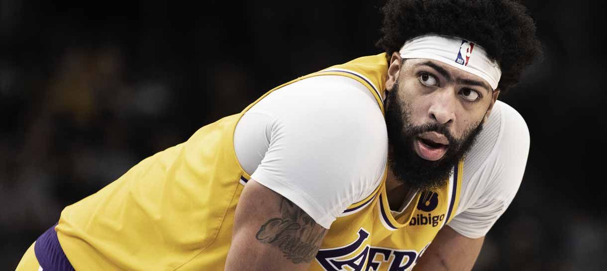 NBA: Anthony Davis diz que título do Lakers o deixou mimado