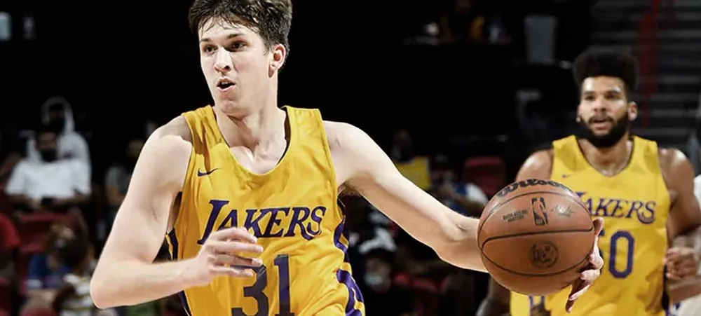 NBA: Lakers assina com o jovem Austin Reaves