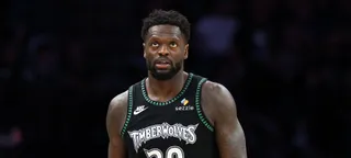 Julius Randle pode voltar ao Lakers, mas não agora