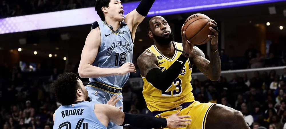Lakers não encontra respostas contra o Grizzlies em Memphis