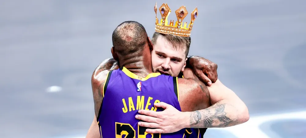 Vai ou fica? LeBron James está pronto para passar coroa do Lakers a Luka Doncic