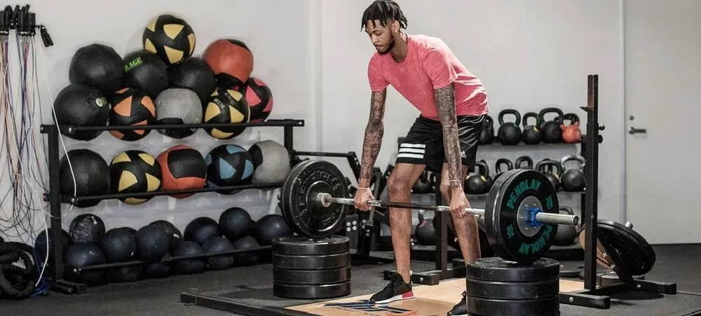 Brandon Ingram treinando pesado para ser mais forte