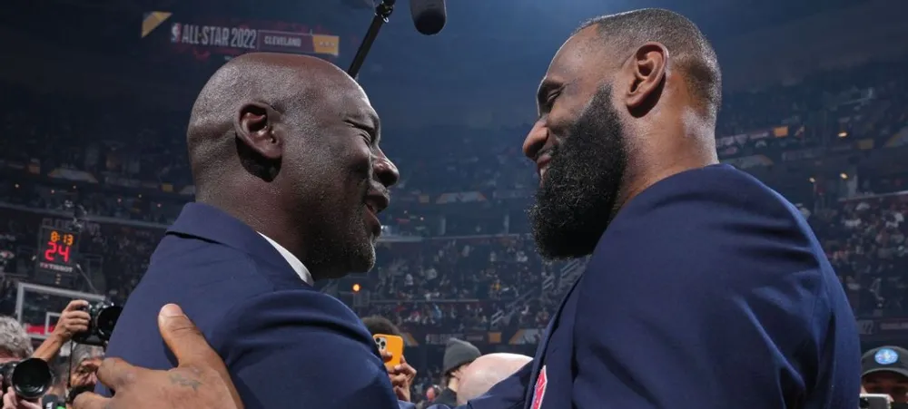 LeBron James é sincero ao avaliar relação com Michael Jordan