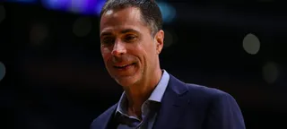 NBA: Lakers renova com peça chave da última temporada