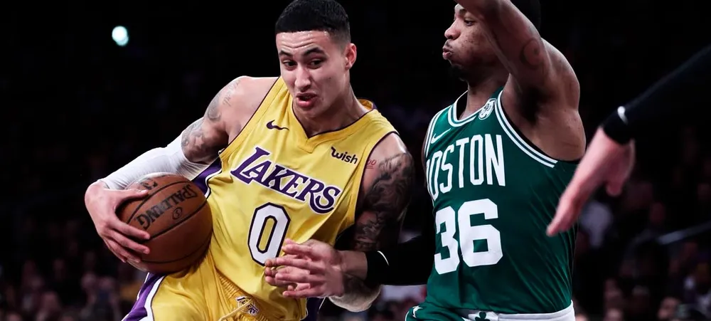 Kuzma brilha e Lakers derrota Celtics no Staples Center