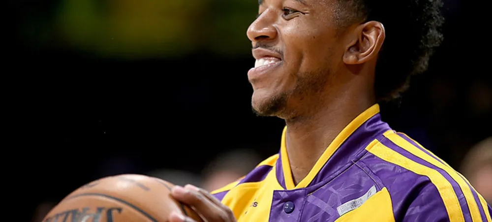 Nick Young está no elenco do training camp do Lakers