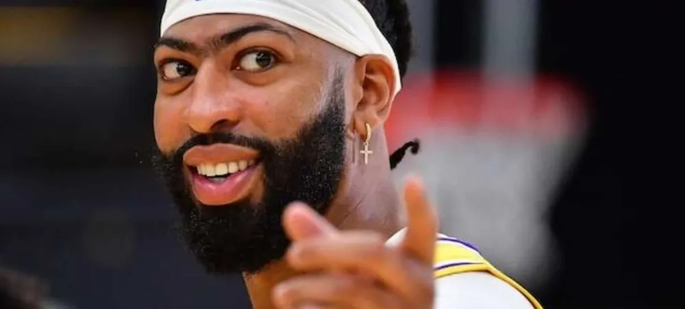 NBA: Anthony Davis não poupa elogios a calouro do Lakers