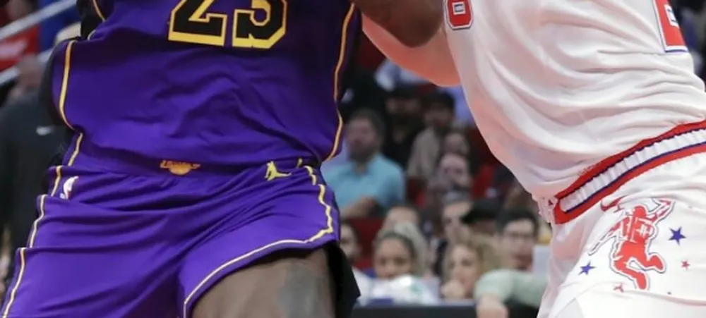 NBA: Desfalcado, Lakers é atropelado pelo Rockets em Houston