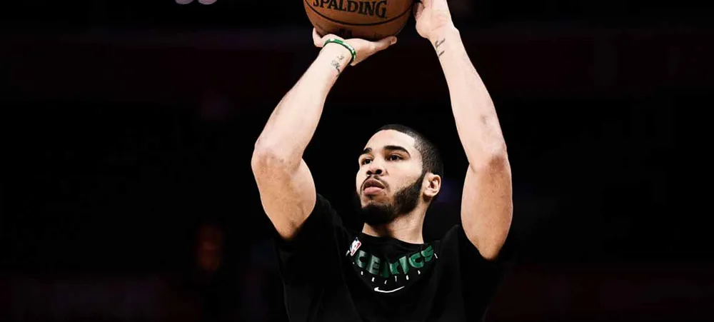 NBA: Jayson Tatum fala como foi a sensação de vestir a camisa do Lakers