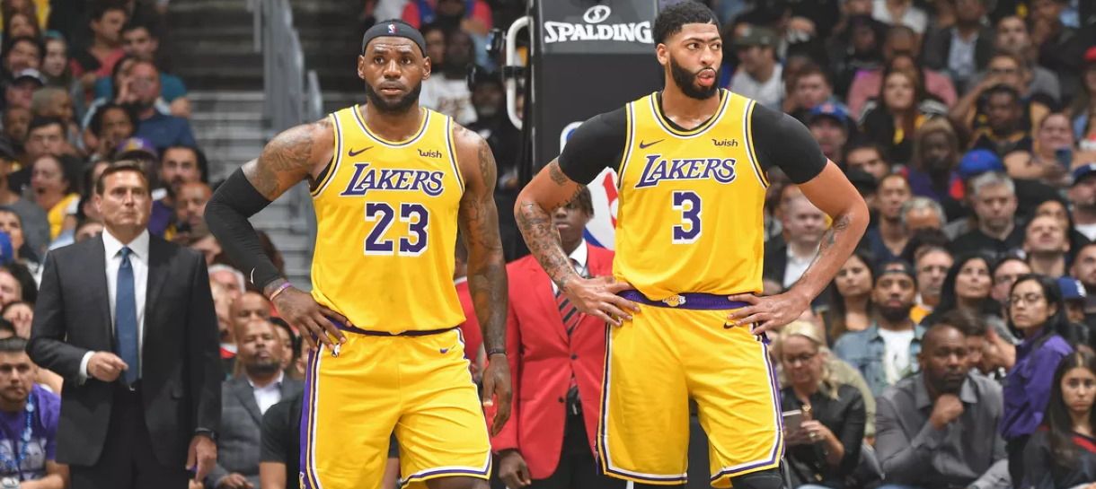 Lakers enfrenta o Jazz no primeiro jogo com mando de quadra