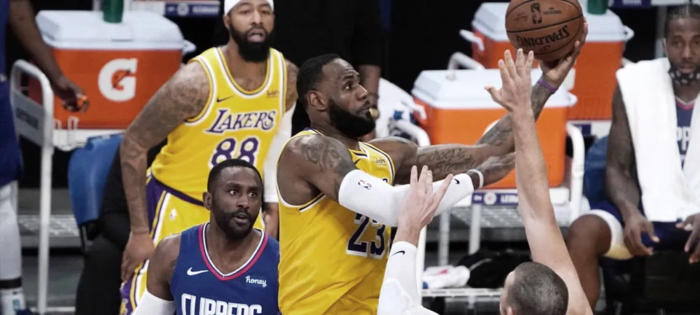 NBA: LeBron James revela contusão após partida entre Lakers e Clippers