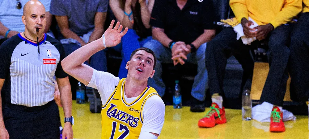 O quinteto do Lakers ainda tem duas vagas sem dono