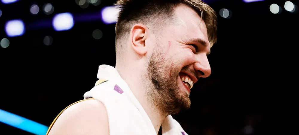 Luka Doncic bota Kevin Durant pra dançar em vitória do Lakers