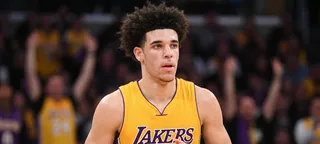 Lonzo Ball diz que o pai quase obrigou o Lakers a escolhê-lo em 2017