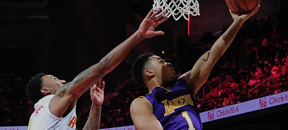 Lakers luta mas é derrotado em Atlanta
