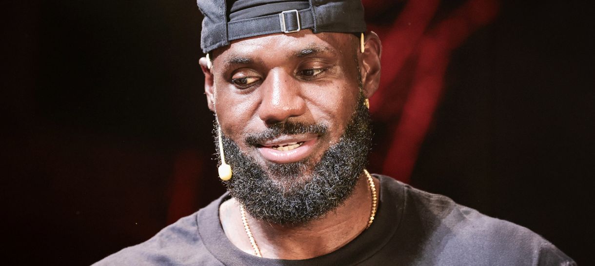 Warriors insiste em LeBron James: quais pacotes de troca poderiam convencer o Lakers?