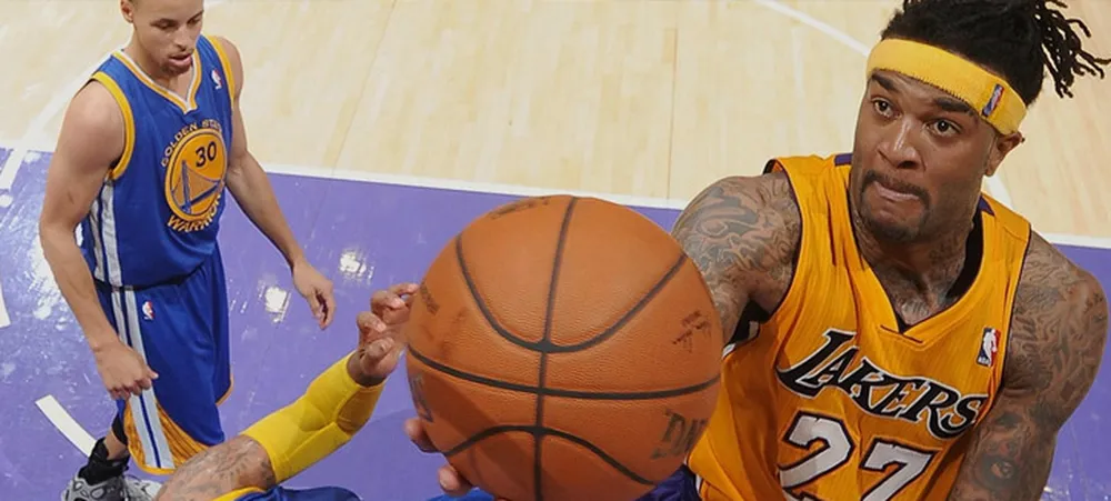 Lakers recebe Warriors em Los Angeles