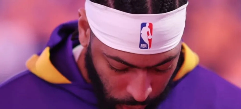 Porque o Lakers jogou sem 3 titulares contra o Spurs