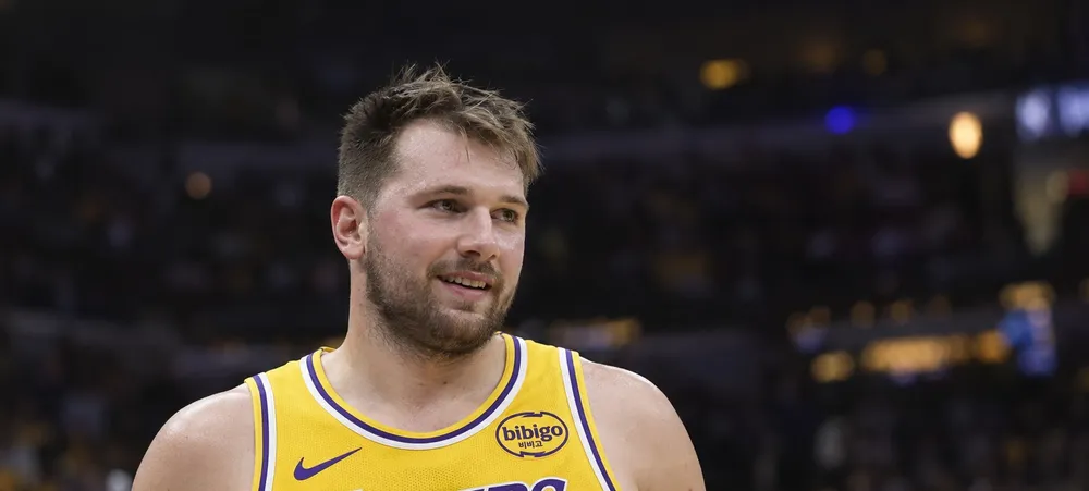 Doncic assume sozinho o papel que era do LeBron