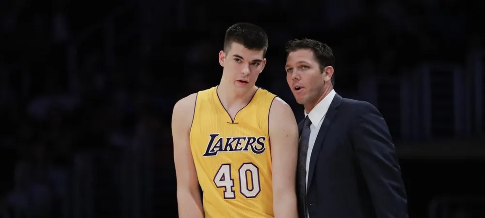 O que Ivica Zubac pode melhorar em seu jogo?